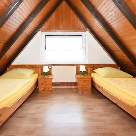 Cornelius Semesterbostad